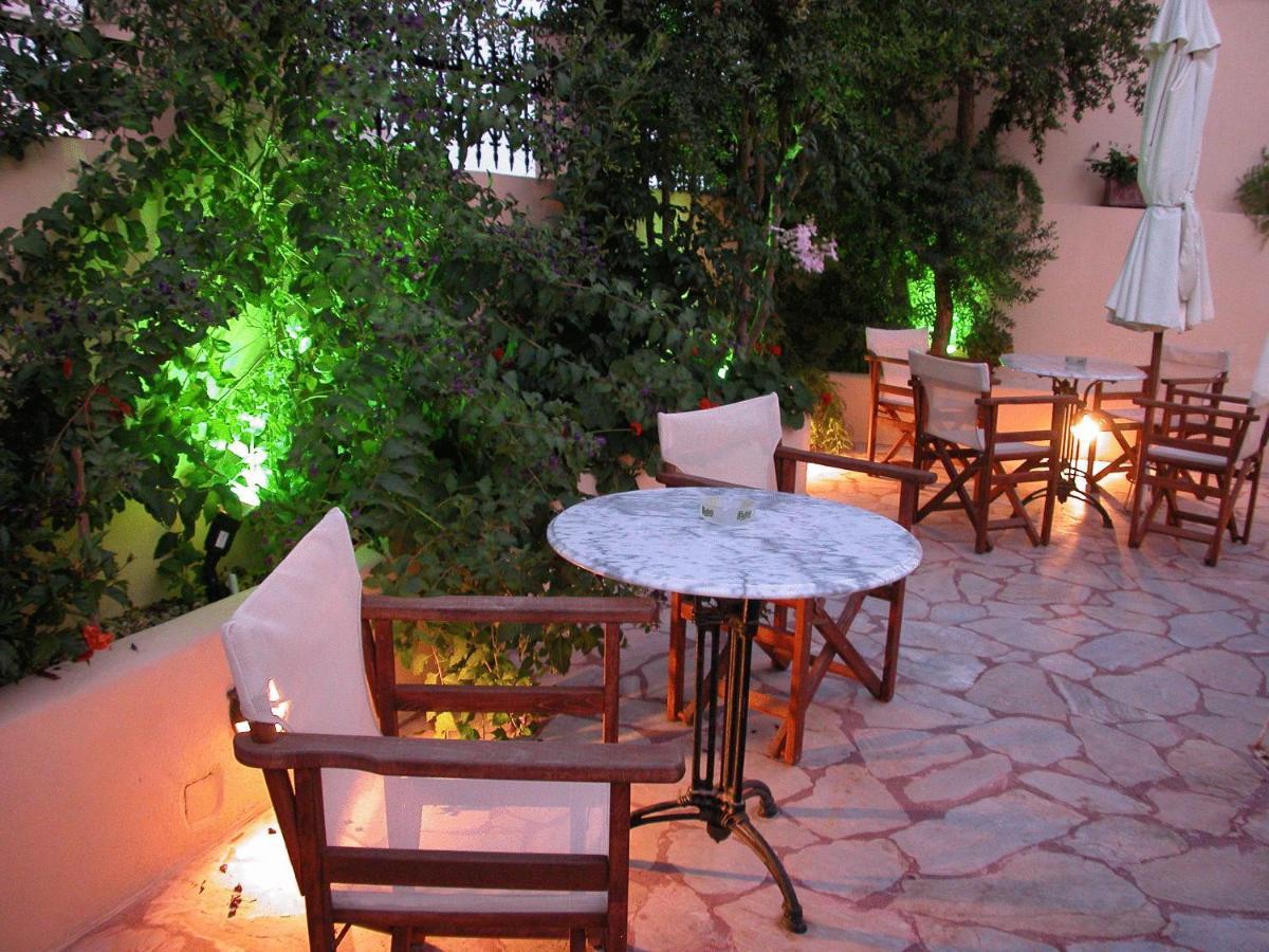 Donna'S House Santorini Hotell Pýrgos Exteriör bild
