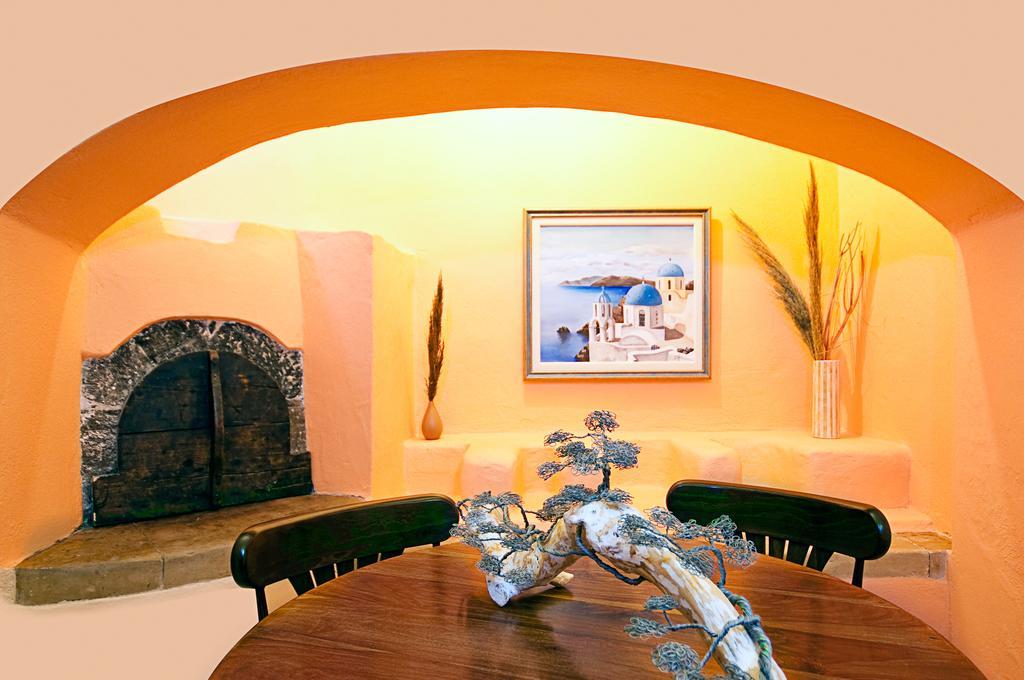 Donna'S House Santorini Hotell Pýrgos Exteriör bild