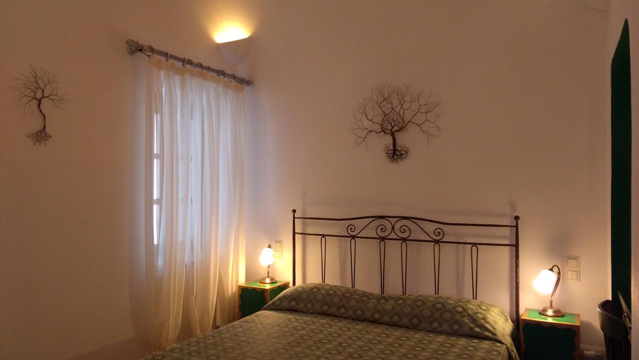 Donna'S House Santorini Hotell Pýrgos Exteriör bild